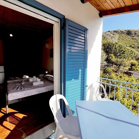 Sea Horizon House Alexis Hotel Himara Kültér fotó