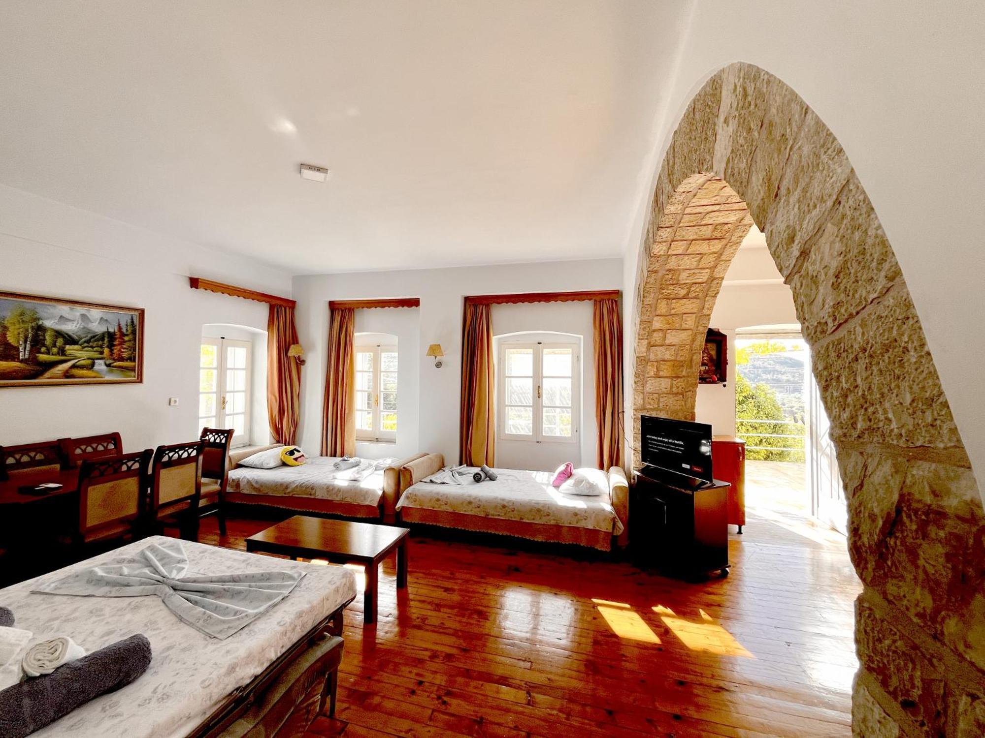 Sea Horizon House Alexis Hotel Himara Kültér fotó