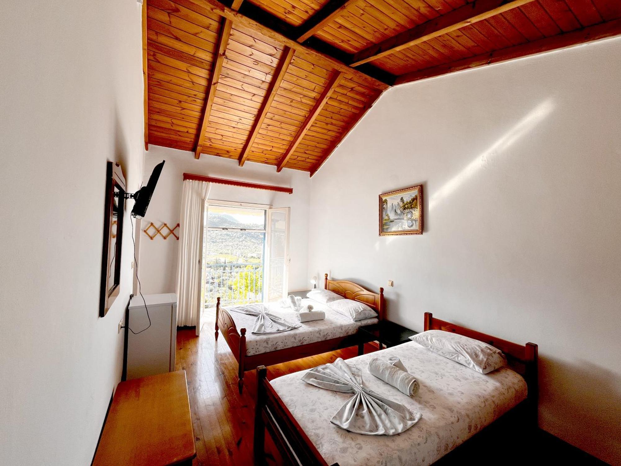 Sea Horizon House Alexis Hotel Himara Kültér fotó