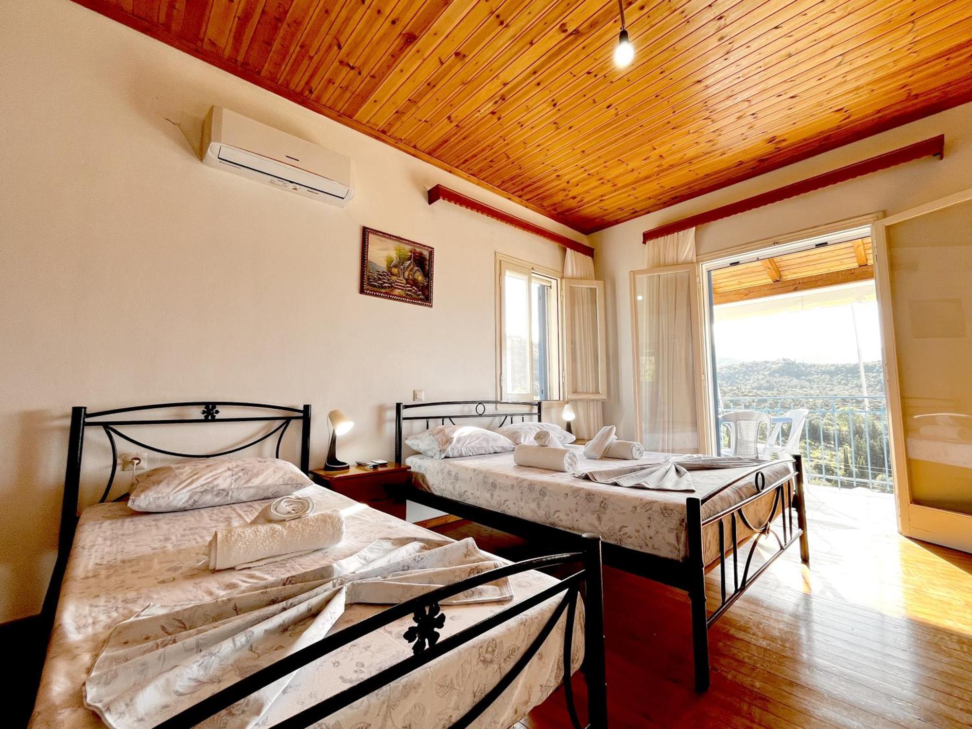 Sea Horizon House Alexis Hotel Himara Kültér fotó